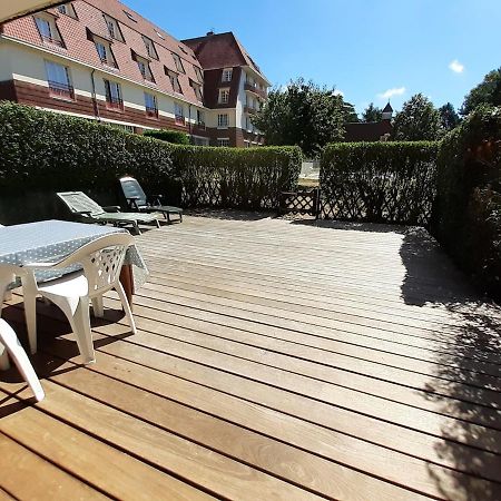 Appartement Avec Terrasse & Piscine Chauffee Condette Exterior foto